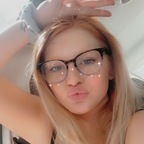 ambernicolle OnlyFans Leak 

 profile picture