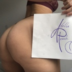 Onlyfans leaks axellepeach_ 

 profile picture