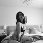 B. @bea.xo Leaks OnlyFans 

 profile picture