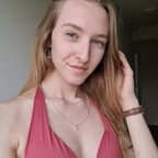 blondiee20 profile picture