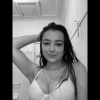 Shania (cheekynia444) Leaked OnlyFans 

 profile picture