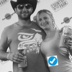 curiouscouple1985 OnlyFans Leak 

 profile picture