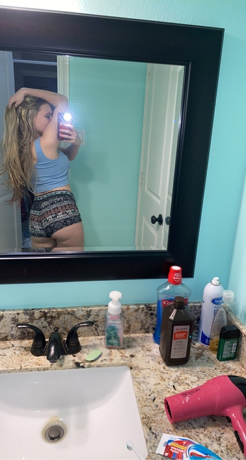 Header of dabbingkitty710