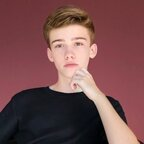 Download dirtyartie OnlyFans content for free 

 profile picture
