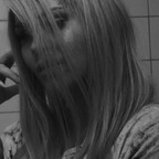 emelinax (Lina) OnlyFans Leaked Pictures and Videos 

 profile picture