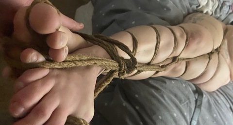 Header of femfetish