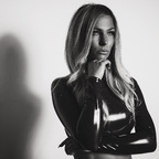 Aurora fraeulein_aurora Leaks OnlyFans 

 profile picture