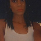 Halle Lyons (@hallelujahhalle) Leak OnlyFans 

 profile picture