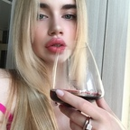 Onlyfans leak helloelly 

 profile picture
