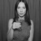 Onlyfans leak honeyfromthehive 

 profile picture