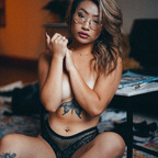 iris_muir (Iris Muir) OnlyFans content 

 profile picture