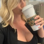 itsthemidwesthousewife (Midwest Housewife) free OnlyFans Leaked Pictures and Videos 

 profile picture