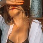 ivypierce (Innocent Ivy) OnlyFans content 

 profile picture