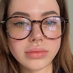 Download kellyanabelle OnlyFans content for free 

 profile picture