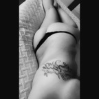 lea92 (Lea in the flowers) OnlyFans Leaked Pictures & Videos 

 profile picture