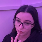 lilly.moore (Lilly Moore) OnlyFans Leaked Pictures and Videos 

 profile picture