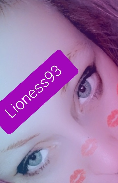 Header of lioness93