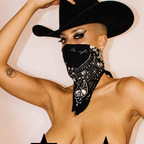 LunaLuxHendrix @lunaluxhendrix Leak OnlyFans 

 profile picture