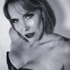 mackenziepage69 (Mackenzie Page) free OnlyFans Leaked Pictures and Videos 

 profile picture