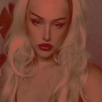 ruthcarlington ❤️‍🔥 (@ruthcarlingtonvip) Leak OnlyFans 

 profile picture