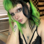 Alyx (@sentient.trash) Leaked OnlyFans 

 profile picture