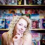 SexySmokinJo sexysmokinjo Leaked OnlyFans 

 profile picture