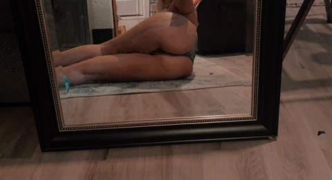 Header of vanessanichole99