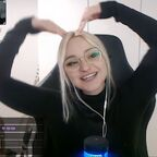 weebyy OnlyFans Leak 

 profile picture