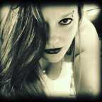 XoxhellokittyxoX (xoxhellokittyxox) Leaks OnlyFans 

 profile picture