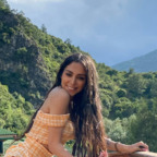 Download yilizzlof OnlyFans content for free 

 profile picture